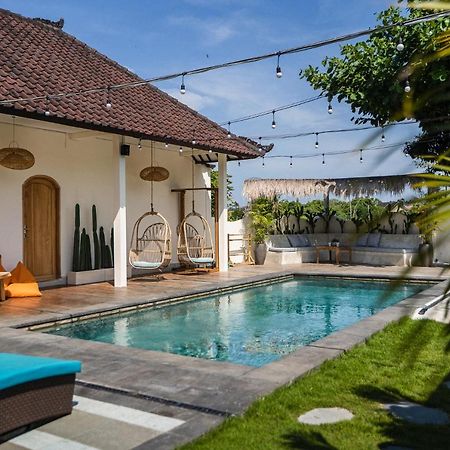 Hotel Shaka Clan Surf Canggu Exterior foto